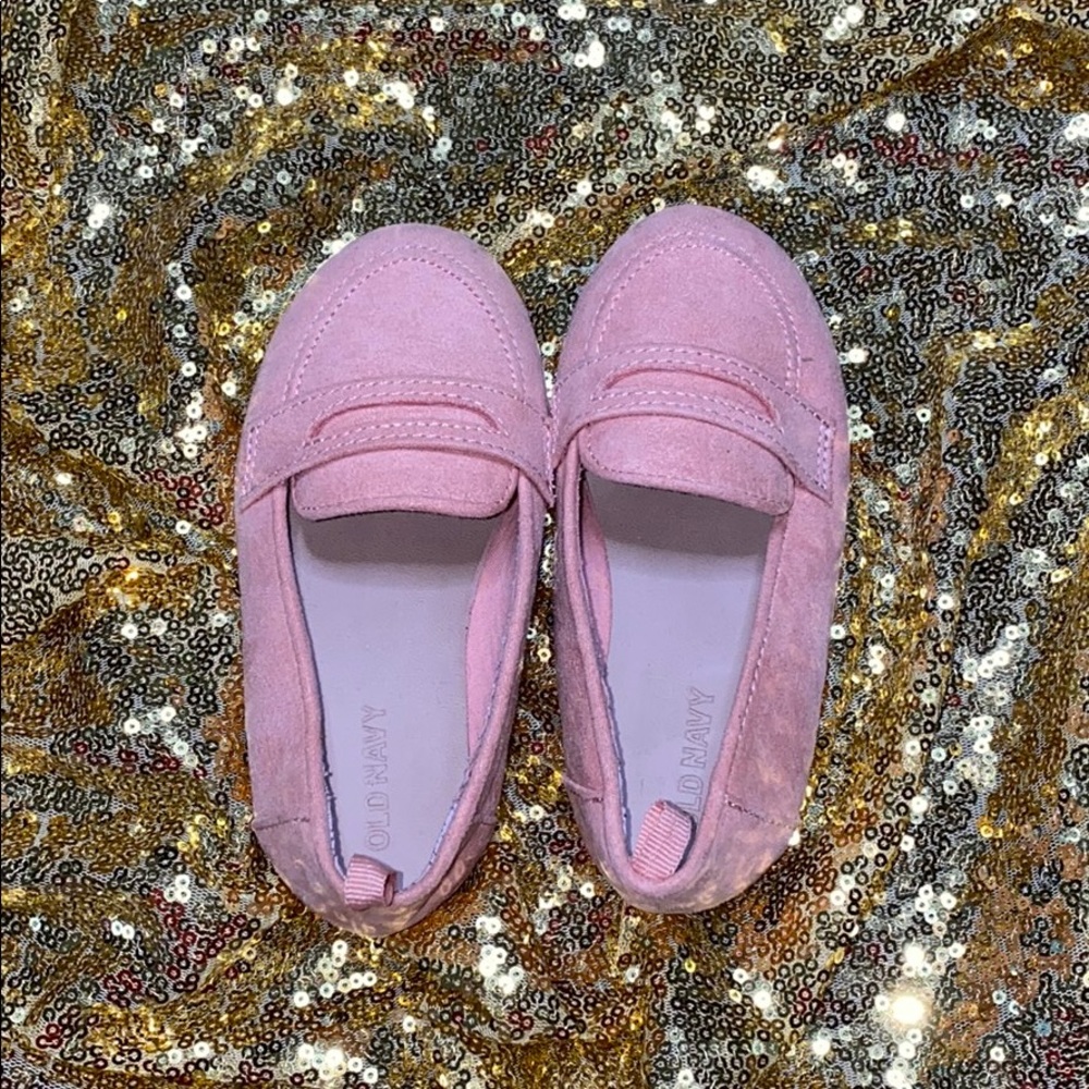 Pink flats